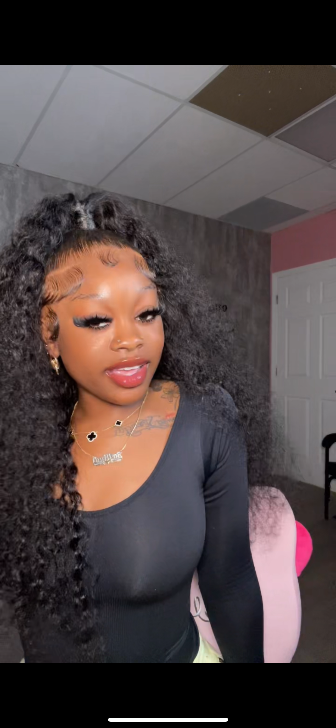 FULL FRONTAL 360 Wig
